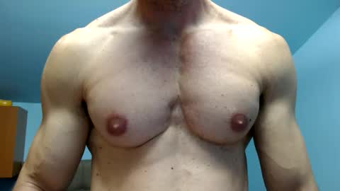 Snapshot of razorramon13 chatting on 5, 6, 2026 razorramon13 online show from 5, 6, 2026