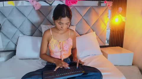 Snapshot of real_doncella_pussy chatting on 29, 4, 2026 DONCELLA online show from 29, 4, 2026