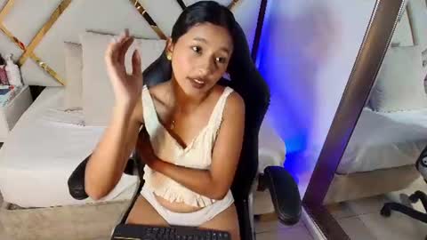 Snapshot of real_doncella_pussy chatting on 10, 7, 2026 DONCELLA online show from 10, 7, 2026