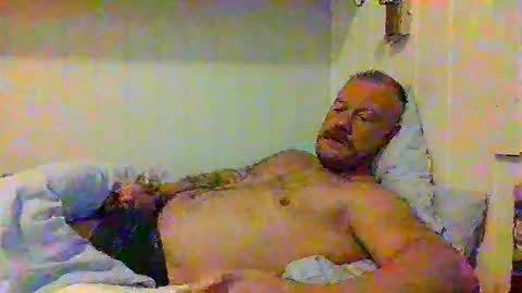 Snapshot of real_viking1 chatting on 5, 10, 2025 real_viking1 online show from 5, 10, 2025