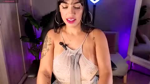 Alina Cruz online show from 14, 2, 2026