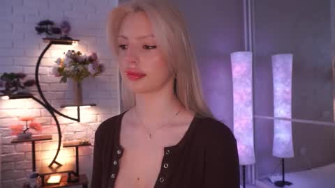 Snapshot of realcrystal chatting on 1, 3, 2026 Grace online show from 1, 3, 2026