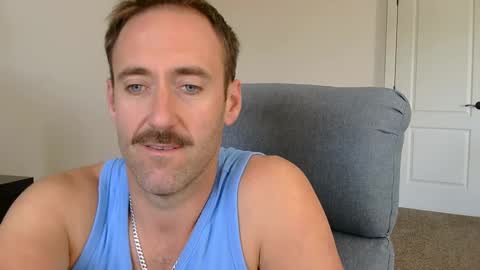Snapshot of realdaddyo chatting on 8, 10, 2025 realdaddyo online show from 8, 10, 2025