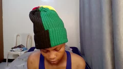 Snapshot of realysweets chatting on 14, 9, 2025 BEE AND DEE online show from 14, 9, 2025