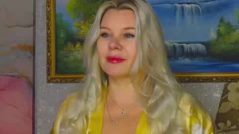 Snapshot of reasonforpassion_ chatting on 19, 10, 2025 Im a little sick. Ill be back soon. online show from 19, 10, 2025