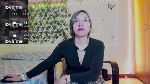Snapshot of rebbeca09 chatting on 9, 9, 2025 Rebbeca online show from 9, 9, 2025
