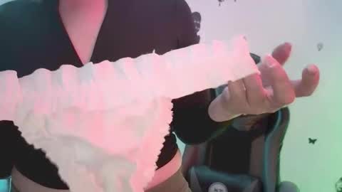 Rebbeca online show from 27, 3, 2026