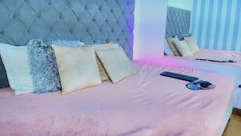 Snapshot of rebeca_cortez1 chatting on 18, 1, 2025 I invite you to my birthday on November 3th  online show from 18, 1, 2025