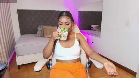 Snapshot of rebeca_cortez1 chatting on 4, 2, 2025 I invite you to my birthday on November 3th  online show from 4, 2, 2025