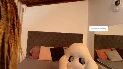 Snapshot of rebeca_cortez1 chatting on 1, 3, 2025 I invite you to my birthday on November 3th  online show from 1, 3, 2025
