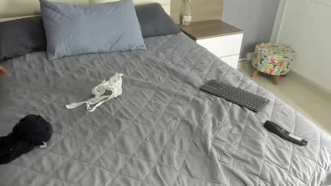 Snapshot of rebeca_cortez1 chatting on 20, 9, 2025 I invite you to my birthday on November 3th  online show from 20, 9, 2025