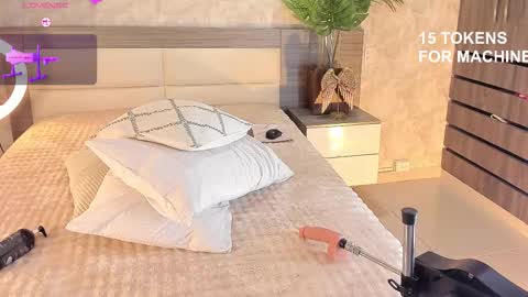 I invite you to my birthday on November 3th  online show from 8, 3, 2026