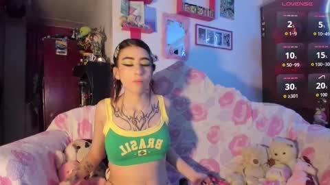 Snapshot of rebecahart chatting on 15, 2, 2026 Rebecca online show from 15, 2, 2026