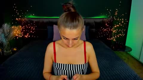 rebecca_diamonds online show from 30, 9, 2025