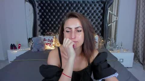 rebecca_diamonds online show from 14, 12, 2025