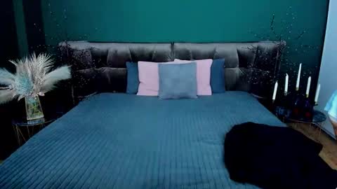 rebecca_diamonds online show from 5, 2, 2026