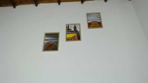 Becca Johnsoon online show from 8, 3, 2025