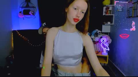 Snapshot of rebecca_smile_ chatting on 27, 9, 2025 rebecca_smile_ online show from 27, 9, 2025