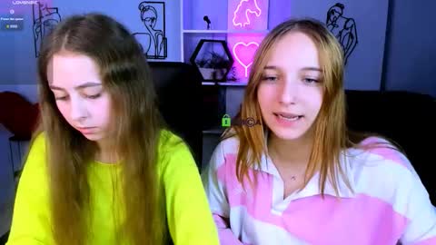 Snapshot of rebecca_smile_ chatting on 7, 10, 2025 rebecca_smile_ online show from 7, 10, 2025