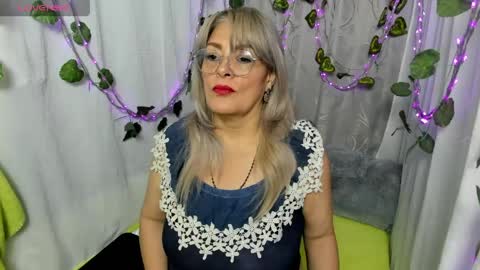 Snapshot of rebeccamayer031 chatting on 3, 6, 2026 Rebecca online show from 3, 6, 2026