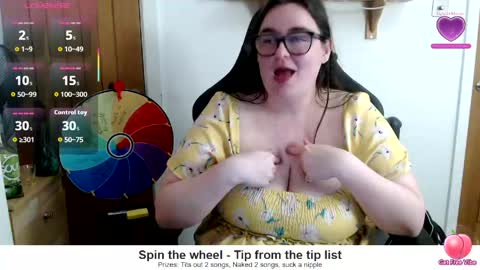 Snapshot of rebeccasummercam chatting on 18, 5, 2026 rebeccasummercam online show from 18, 5, 2026