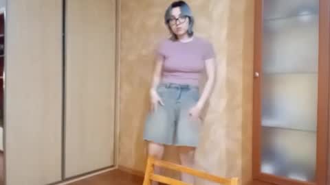 Snapshot of rebeckaaspinwall chatting on 8, 2, 2026 Zoe online show from 8, 2, 2026