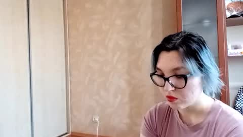 Snapshot of rebeckaaspinwall chatting on 17, 3, 2026 Zoe online show from 17, 3, 2026