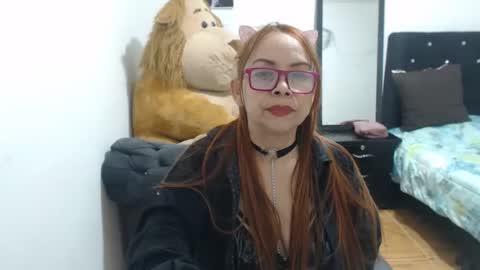 Snapshot of rebekkamaturee chatting on 18, 9, 2025 rebeka online show from 18, 9, 2025