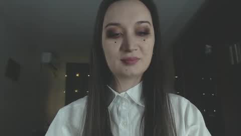 AnnaAnnet online show from 7, 4, 2026