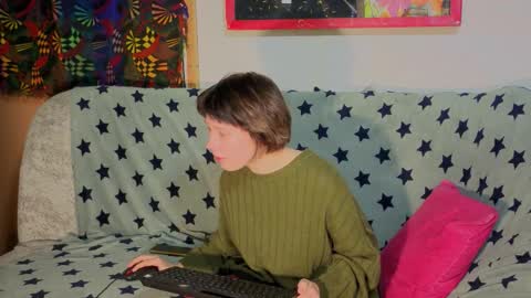 Lara online show from 22, 10, 2025