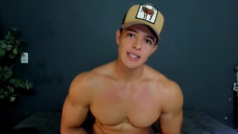 twitter REECET26 instagram RECCETAYLOR online show from 3, 12, 2025