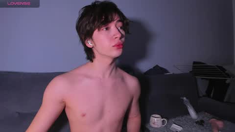 Snapshot of recklessalan chatting on 26, 4, 2026 Alan online show from 26, 4, 2026