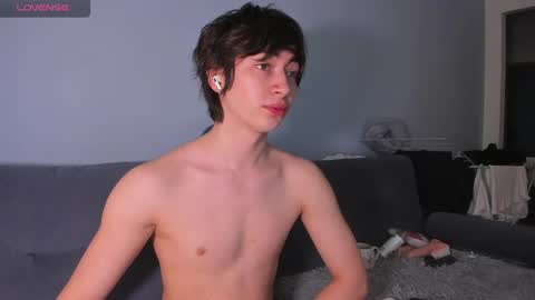 Snapshot of recklessalan chatting on 27, 4, 2026 Alan online show from 27, 4, 2026