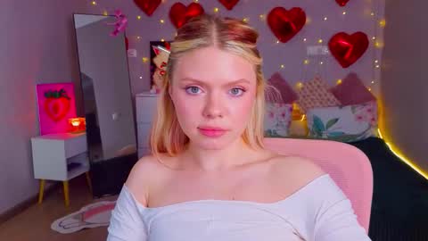 red__candy online show from 13, 3, 2026
