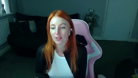 Red -  online show from 27, 1, 2025