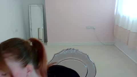 Snapshot of red_firesquirt chatting on 10, 6, 2026 Red - online show from 10, 6, 2026