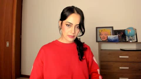 red_flower203 online show from 15, 2, 2025