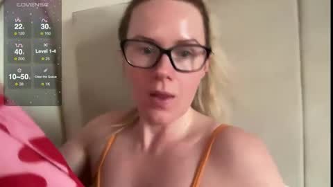 Snapshot of red_head_rosie_69 chatting on 16, 2, 2025 Rosie online show from 16, 2, 2025