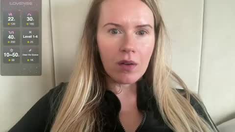 Snapshot of red_head_rosie_69 chatting on 26, 2, 2025 Rosie online show from 26, 2, 2025