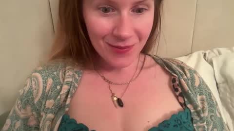 Snapshot of red_head_rosie_69 chatting on 10, 9, 2025 Rosie online show from 10, 9, 2025