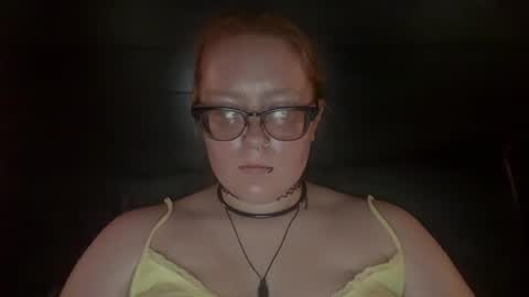Snapshot of red_hot_foxx03 chatting on 4, 8, 2026 red_hot_foxx03 online show from 4, 8, 2026