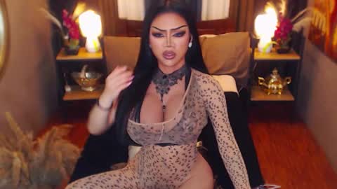 AsianRedivy online show from 5, 11, 2025