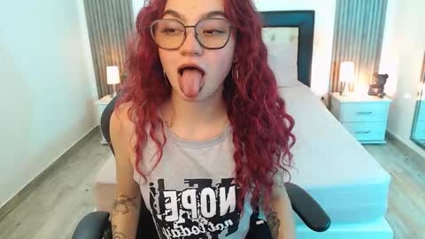 Snapshot of red_kytty6 chatting on 1, 10, 2025 Kitty online show from 1, 10, 2025