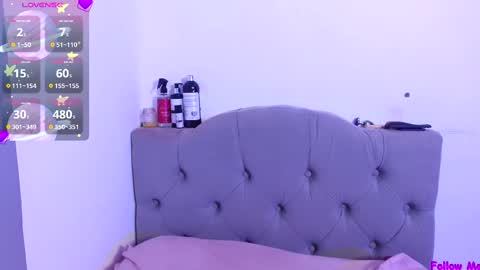 IG   OF red moonn online show from 27, 2, 2025