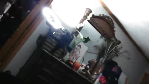 red_white_and_boobs online show from 13, 1, 2026