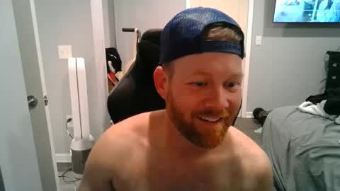 Snapshot of redbeardready4u chatting on 7, 5, 2026 Redbeardready4u online show from 7, 5, 2026