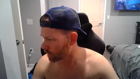 Snapshot of redbeardready4u chatting on 9, 5, 2026 Redbeardready4u online show from 9, 5, 2026