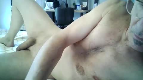 Snapshot of reddarkevil3337 chatting on 11, 6, 2026 reddarkevil3337 online show from 11, 6, 2026