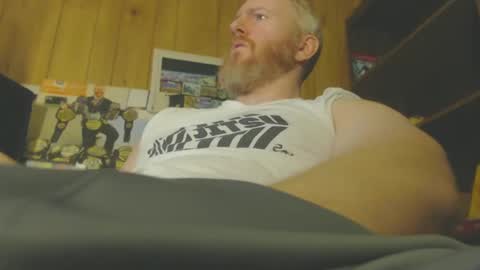 Snapshot of redhead4fun chatting on 12, 11, 2025 theredhead4fun online show from 12, 11, 2025