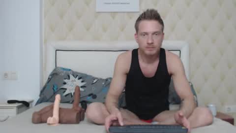 Snapshot of redheadxxl chatting on 21, 2, 2026 Steve Blond online show from 21, 2, 2026